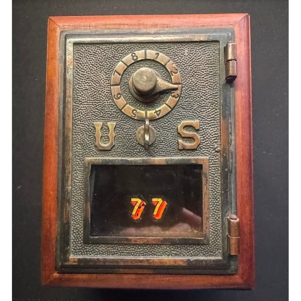 Vintage The Knothole Authentic Post Office Door Wooden and Metal Coin‎ Bank #77